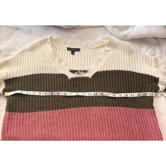 Colorblock Fringe Distressed V-Neck Sweater By Derek Heart Womens Size Small - Picture 7 of 11